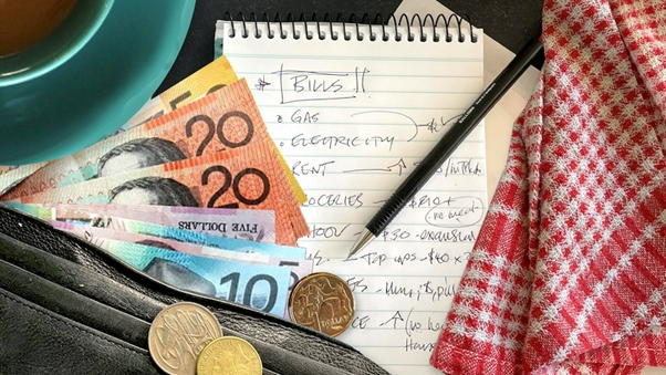Headline inflation stable at 2.4pc while RBAs preferred measure drops within target