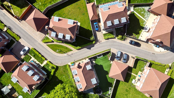 Why residential property is set to lure shell shocked share market investors